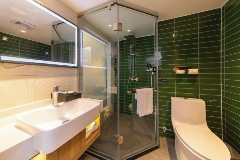Bathroom 4, GreenTree Inn Express Hotel (Deyang Wenmiao Square ), Deyang