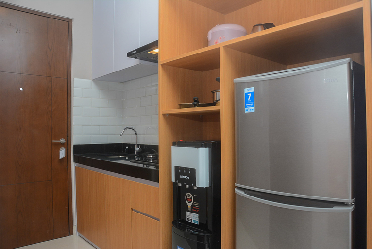 Others 3, Cozy and Best Studio at Ciputra World 2 Apartment By Travelio, Jakarta Selatan