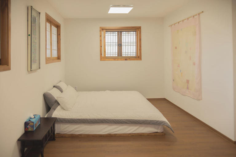 Bedroom 2, Chosun Royal Family Hotel, Yeoncheon