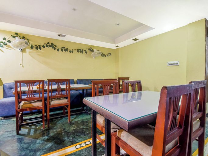 Food & Drinks 5, Hotel Utsav, Jaipur