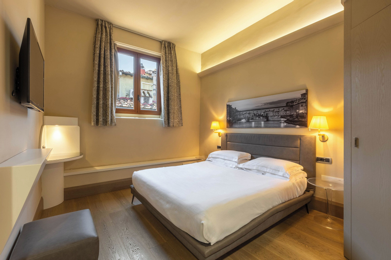 Bedroom 25