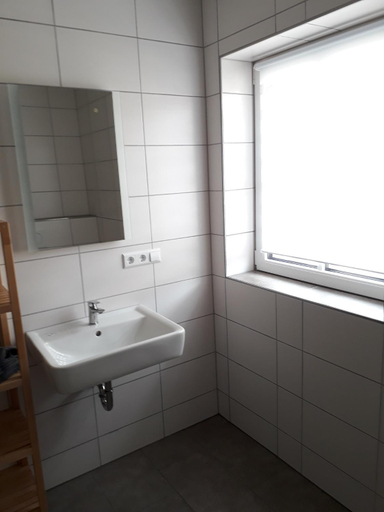 Bathroom 4, Schoppenstube May, Neustadt an der Aisch-Bad Windsheim