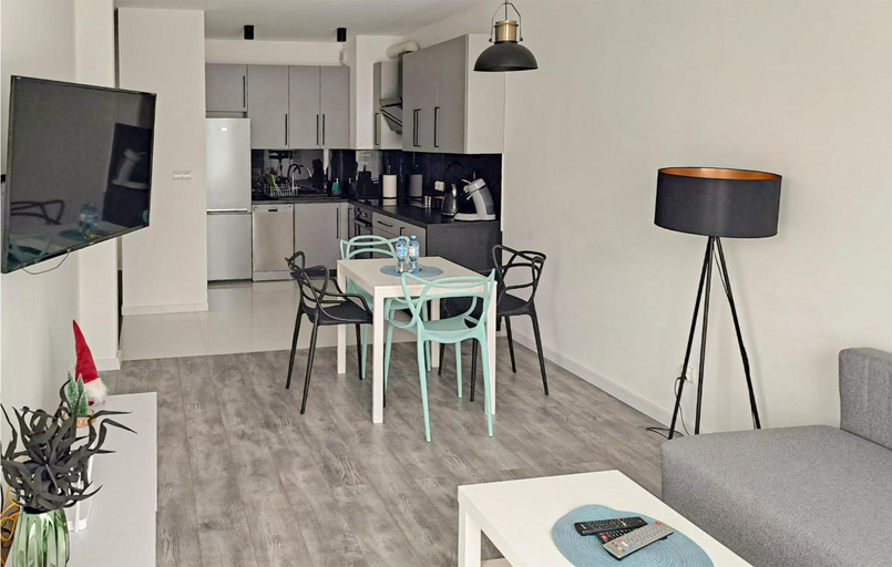 Others 2, 1 Bedroom Cozy Apartment In Koszalin, Koszalin City