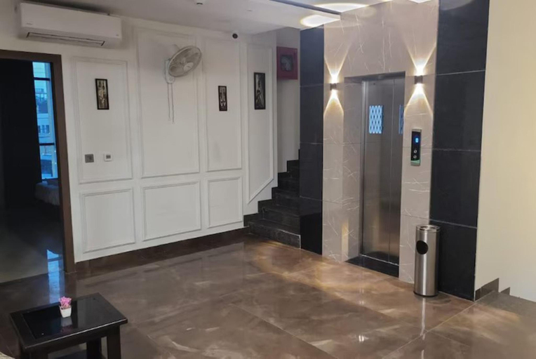 Public Area, Hotel Midtown Aligarh, Aligarh