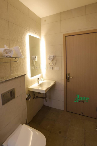 Bathroom 5, Jano hotel, Addis Abeba