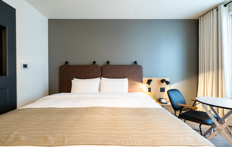 Bedroom 17