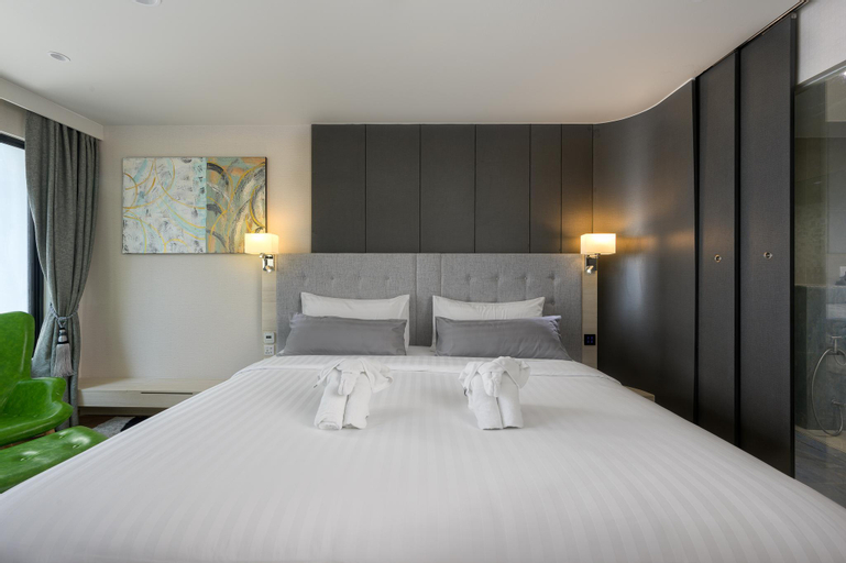 Bedroom 13
