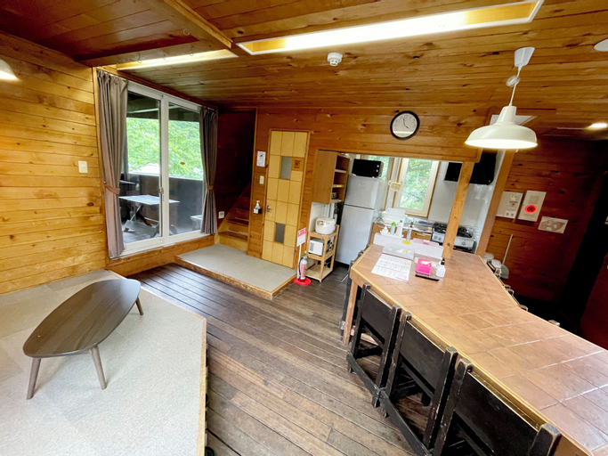 Dining Room 7
