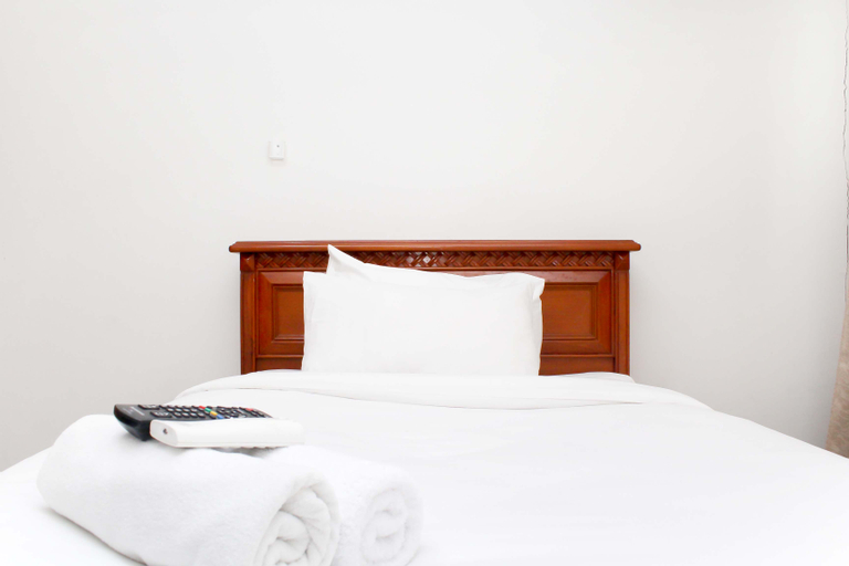 Comfort Studio at Signature Park Grande Apartment By Travelio, East Jakarta