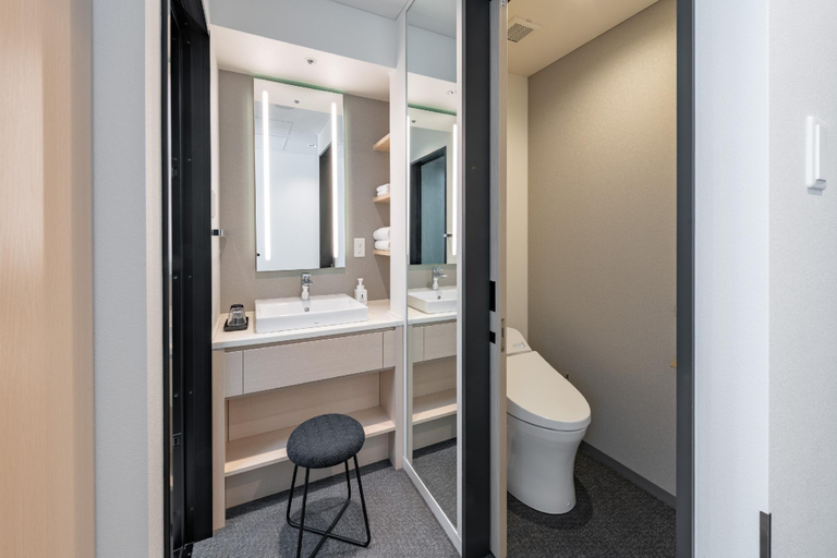 Bathroom 6