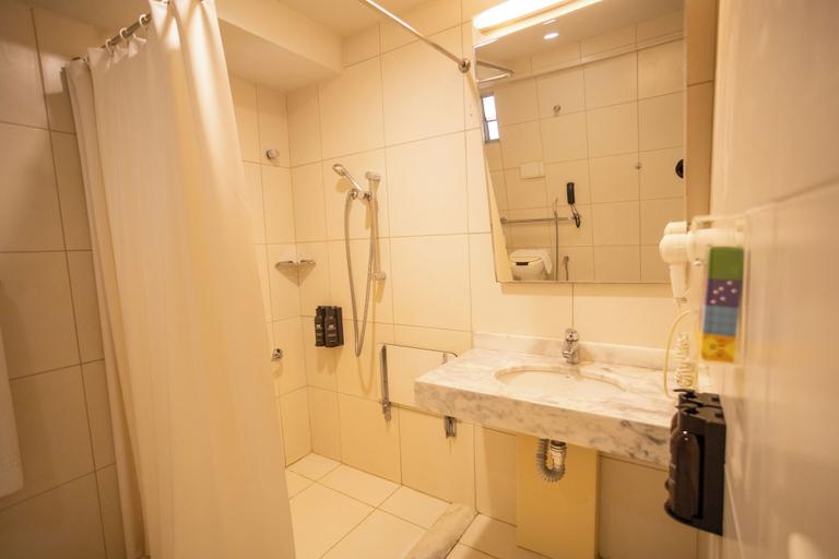 Bathroom 5, Hilton Garden Inn Maceio, Maceió (capital)