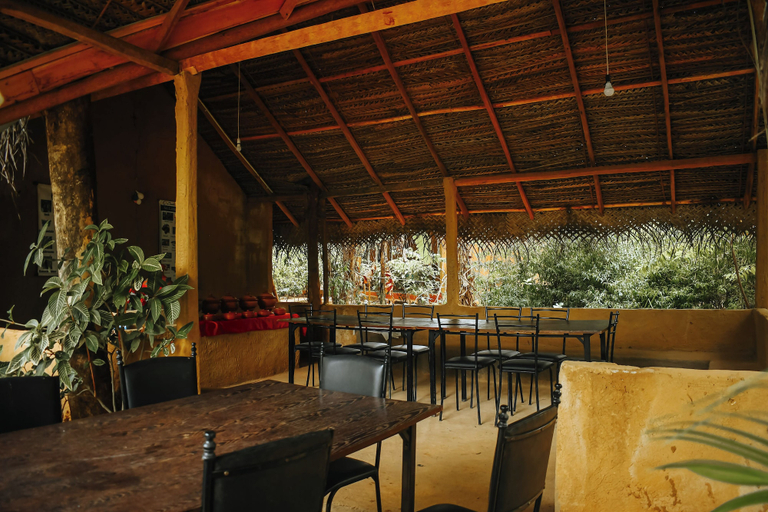 Food & Drinks 5, Dudley Nature Resort, Hingurakgoda