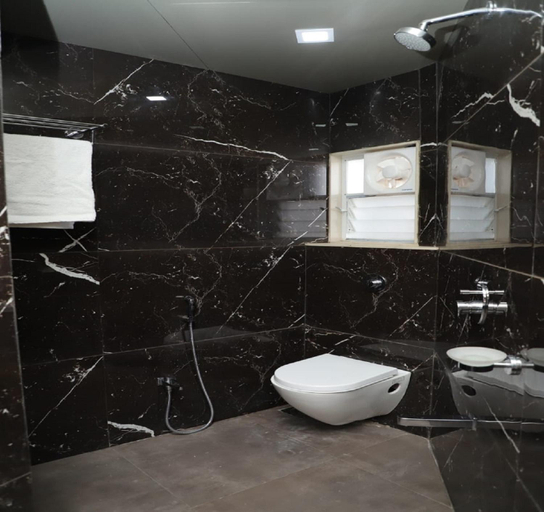 Others 4, Hotel Dwarka Palace, Ahmadnagar