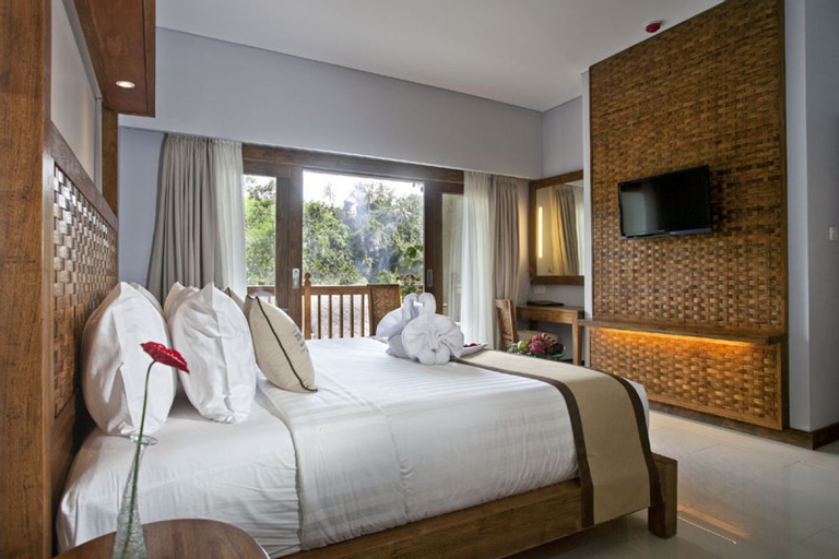 Bedroom 12