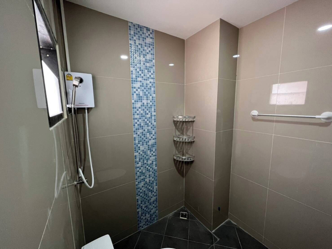 Bathroom 3, W-town apartments , Muang Phetchaburi