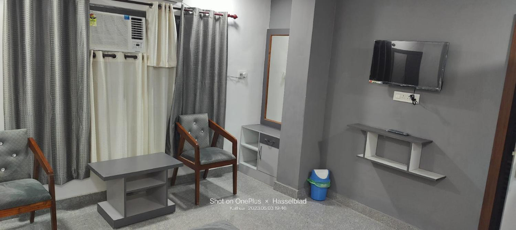 Others 4, Hotel Karan , Kathua
