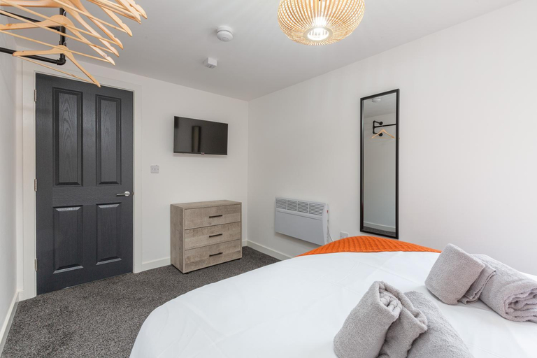 Bedroom 2, Charles Alexander Short Stay - The Gateway, Blackpool