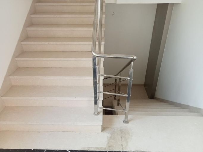 Others 5, Hotel Dwarka Palace, Ahmadnagar