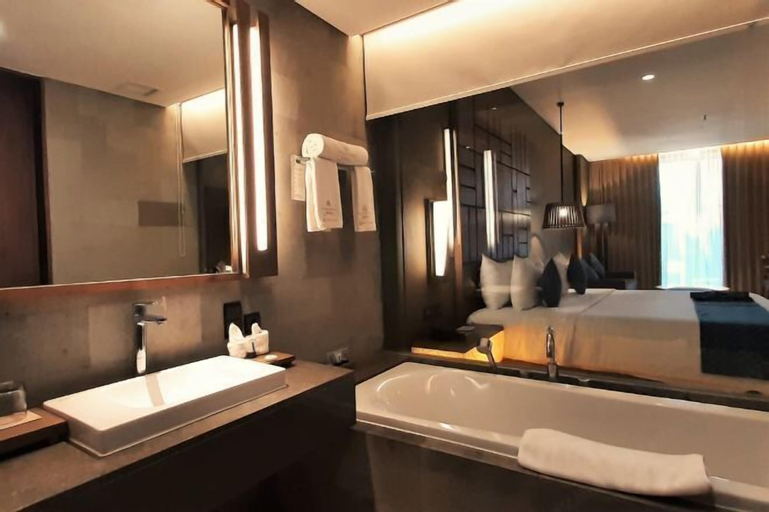Bathroom 15