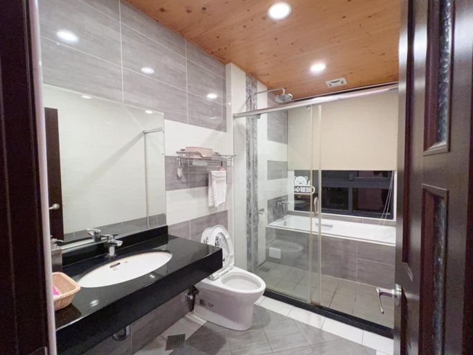 Bathroom, 享窩民宿 -可包棟, Hualien
