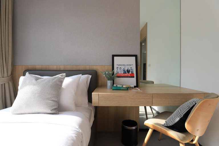 Bedroom 8