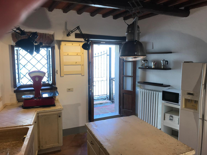 Others 5, Casa Colle Petroso, Siena