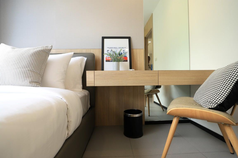 Bedroom 14