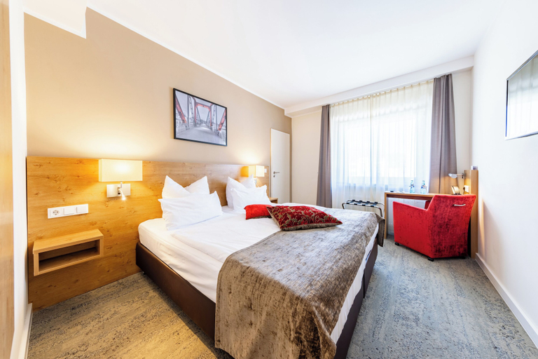 Bedroom 3, Maingau Hotel, Frankfurt am Main