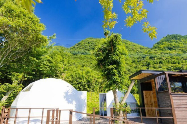 The Village Yufuin Onsen Glamping, Yufu