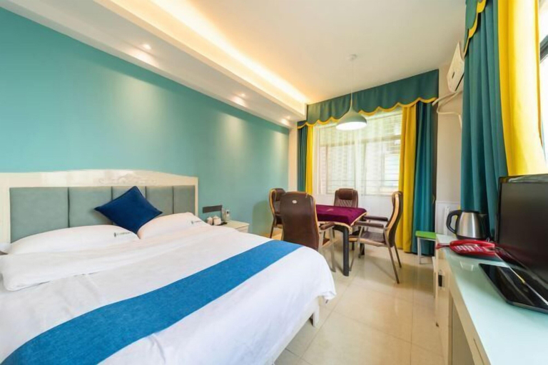 Bedroom 4, Tinglan Light Stay Hotel, Haikou