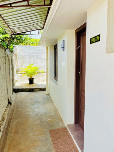 Others 5, SSS Golden Resorts, Tirunelveli