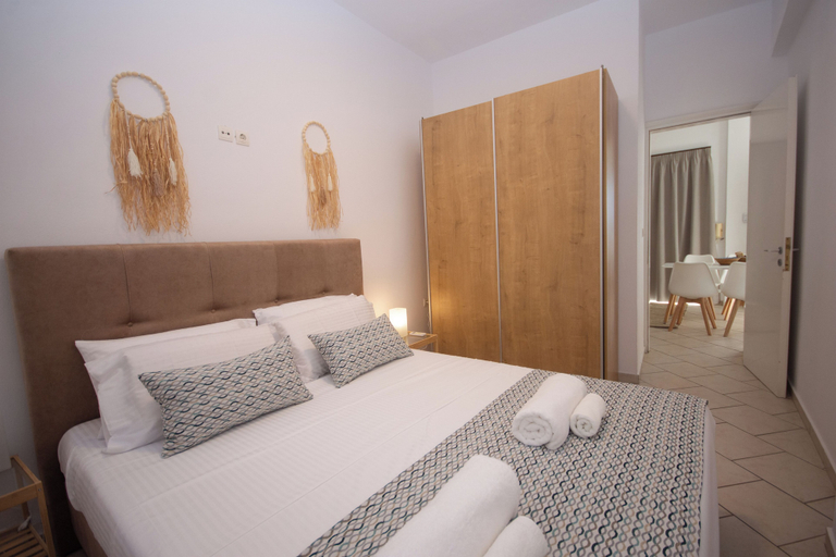 Bedroom 3, Infinity Wellness Apartment Hotel, Crete
