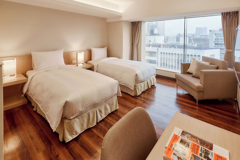 Bedroom 3, Eastin Taipei Hotel, Taipei City