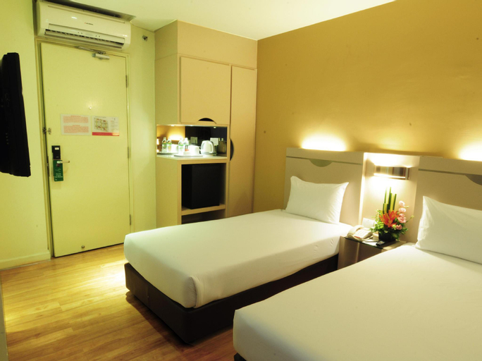 Bedroom 21