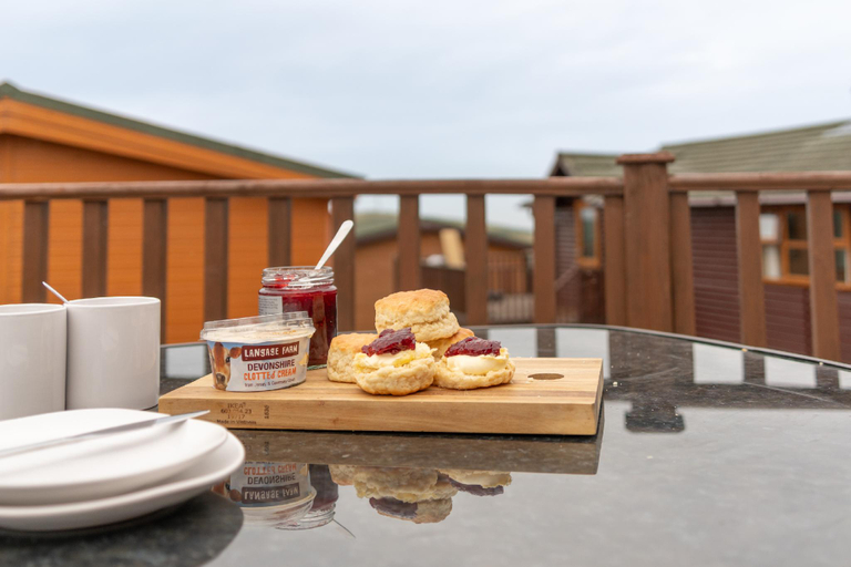 Food & Drinks 4, 52 Meadow View, Devon