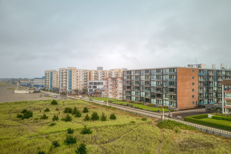 Exterior & Views 2, The Sand & Sea Condos - Oceanfront, Clatsop