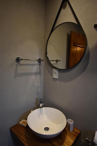 Bathroom 5, Pousada Villa Manso, Lima Duarte