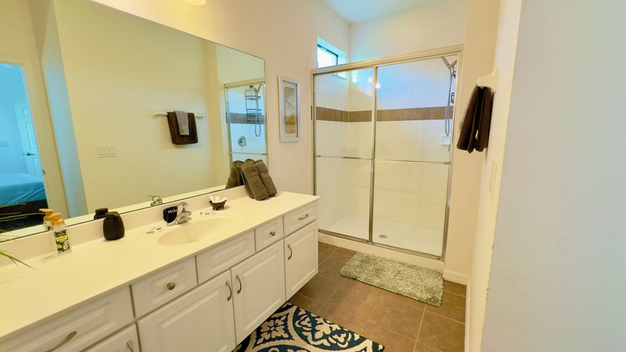 Bathroom 3, Sapphire Haven Near Disney, Polk