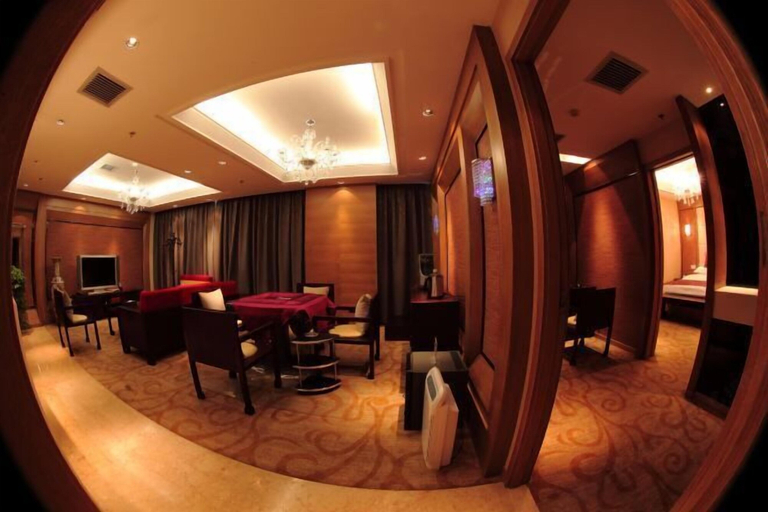 Others 3, Chengcheng Huayuan Building, Weinan