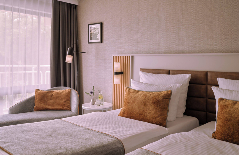 Bedroom 3, Leonardo Royal Hotel Baden-Baden, Baden-Baden