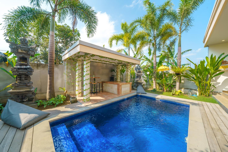 Sport & Beauty, TropicalVibes 4BR RiceField, Ocean & Volcano view Canggu !, Badung