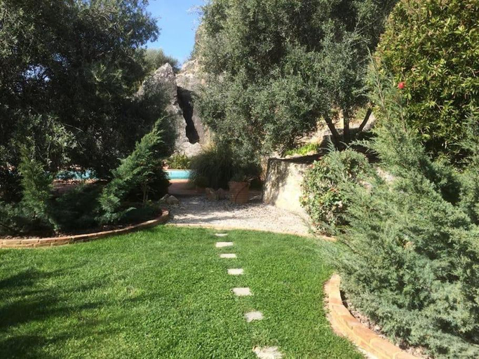 Others 4, Staffed, unique and luxurious coastal villa in beautiful Anidri, Paleochora, Crete