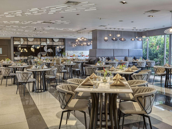Food & Drinks 5, Acqua Suites Manila by Hamodis' Crib, Mandaluyong