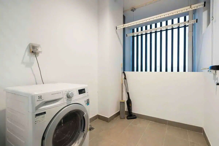 Bathroom 5