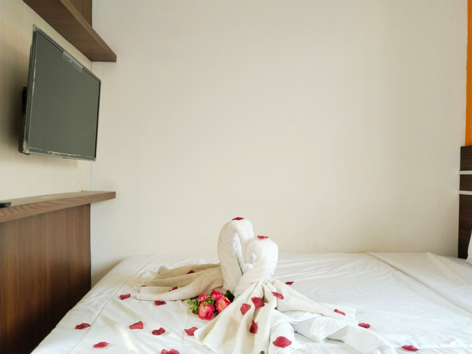 Bedroom 12