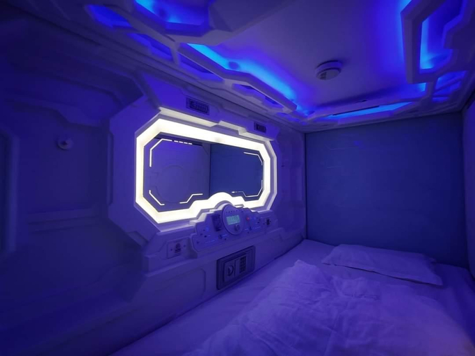 Others 2, TRIVPODS CAPSULE HOTEL, Thiruvananthapuram