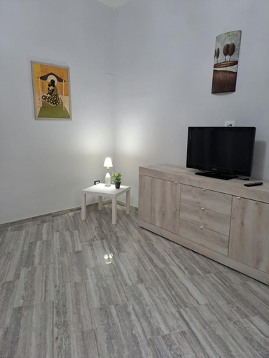 Others 2, Casa Rosy, Foggia