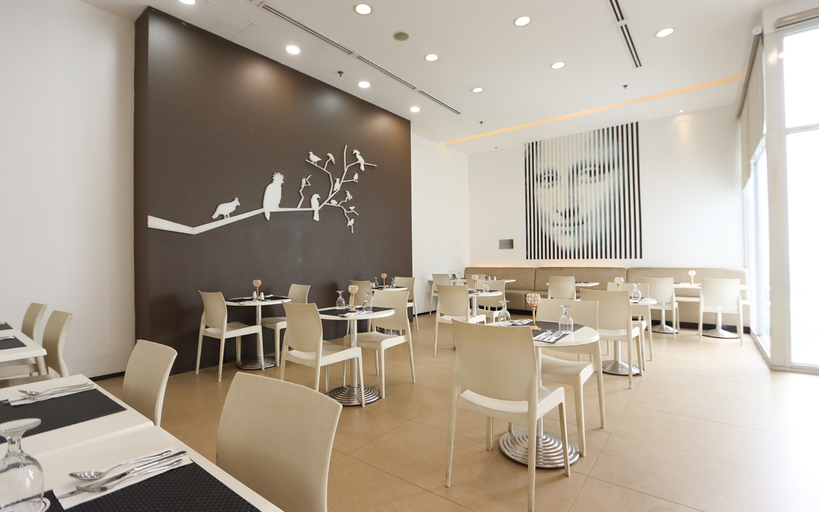 Food & Drinks 5, Privato Hotel Ortigas, Pasig City