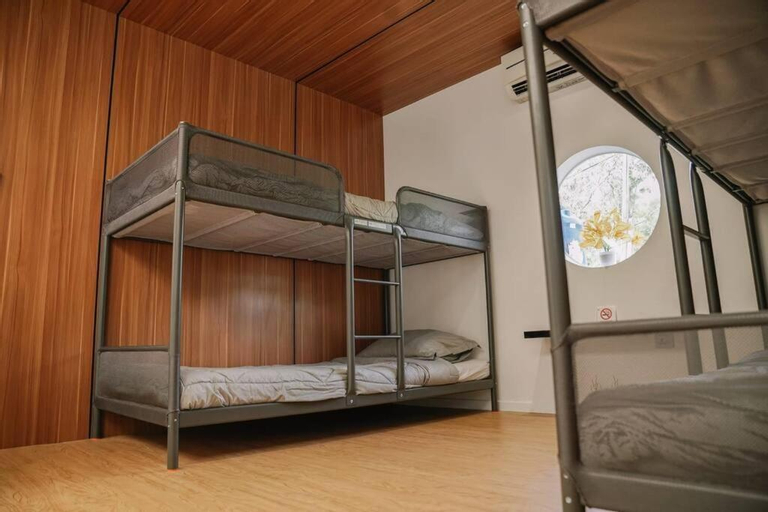 Bedroom 17