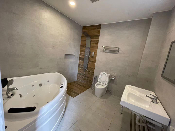 Bathroom 5